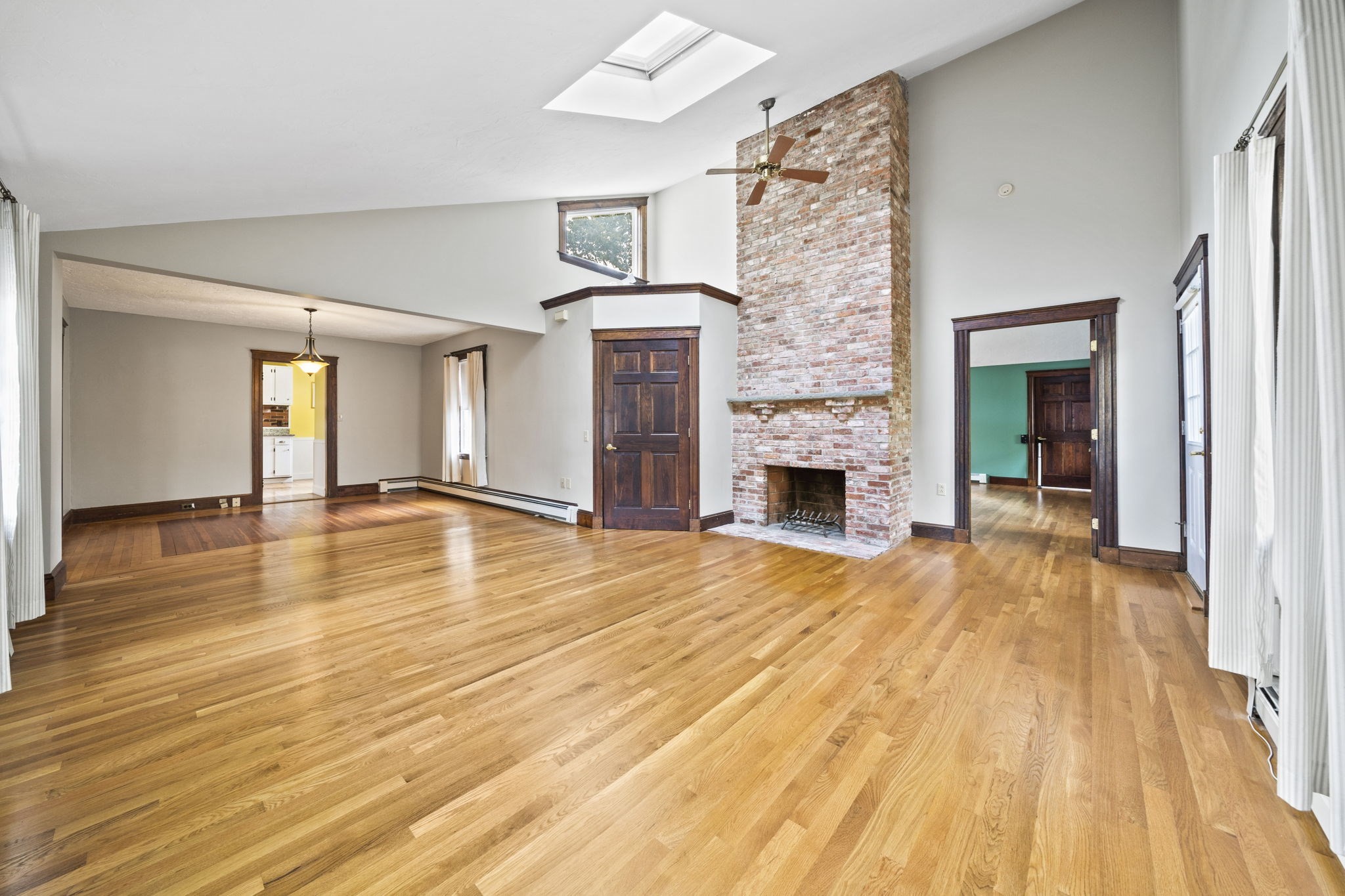258 Holbrook Road Quincy, MA 02171 - Photo 11 of 41 Gallery Image 11