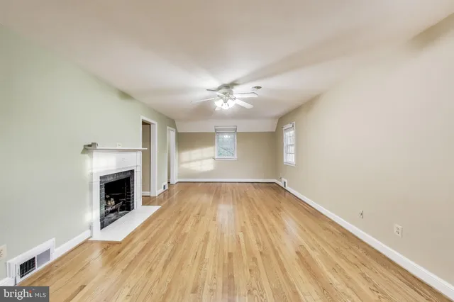 $5,500 | 9326 West Parkhill Drive, Bethesda, MD 20814