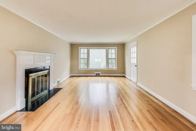 $5,500 | 9326 West Parkhill Drive, Bethesda, MD 20814