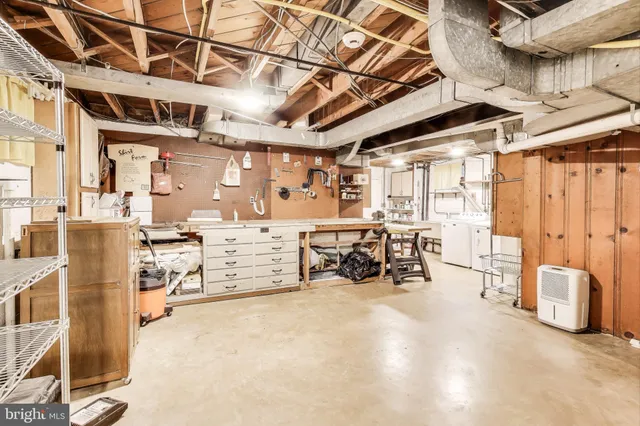 $5,500 | 9326 West Parkhill Drive, Bethesda, MD 20814