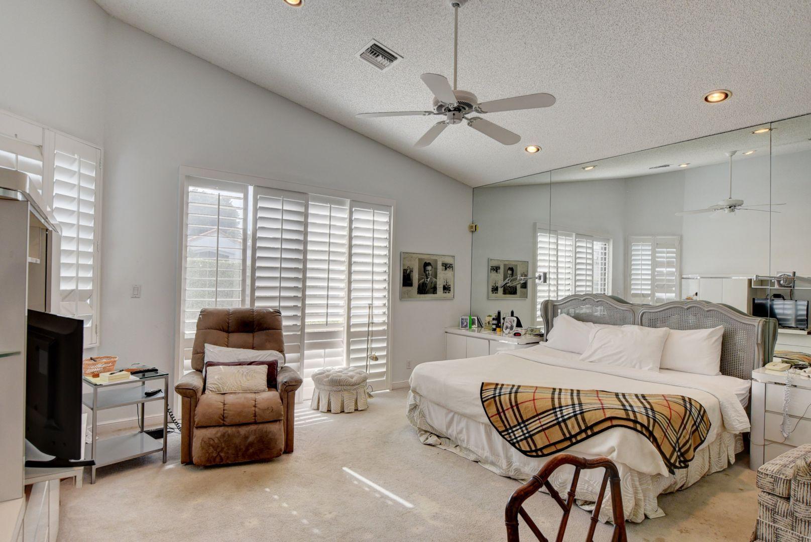 2116 Northwest 60th Circle Boca Raton, FL 33496 - Photo 13 of 32 14_ebf_0431and4more