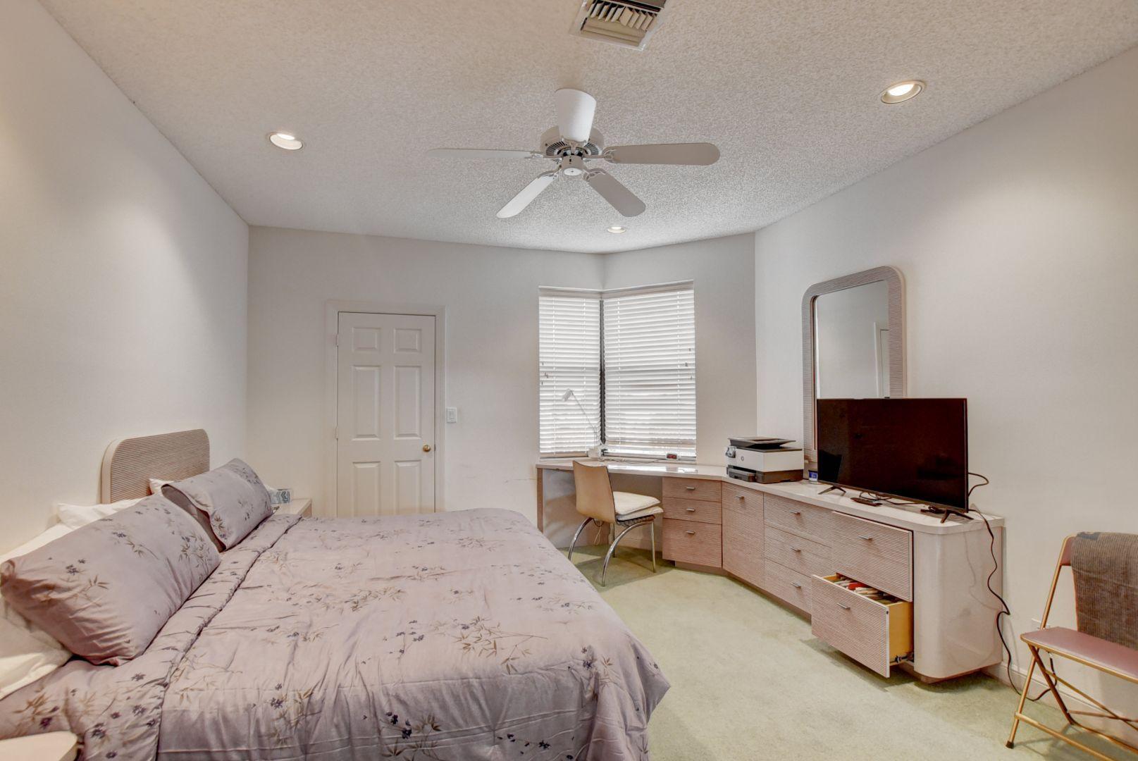 2116 Northwest 60th Circle Boca Raton, FL 33496 - Photo 21 of 32 22_ebf_0471and4more