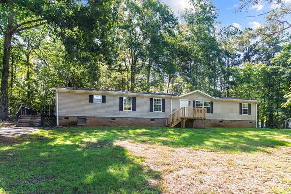 $230,000 | 111 Shoals Court, Six Mile, SC 29682