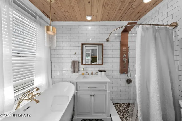 $624,990 | 933 7th Avenue North, Jacksonville Beach, FL 32250