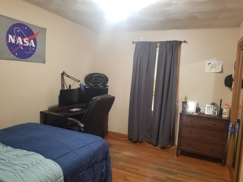 215 McMahon Street Fall River, MA 02721 - Photo 15 of 27 Gallery Image 15