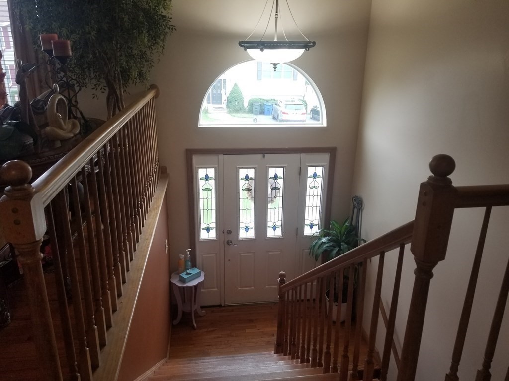 215 McMahon Street Fall River, MA 02721 - Photo 6 of 27 Gallery Image 6