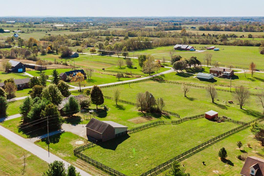 105 Lake Country Road Nicholasville, KY 40356 - Photo 39 of 43 Photo 39