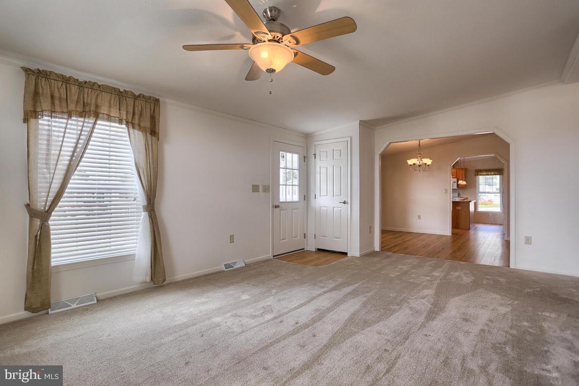 37 Ridgewood Manor Manheim, PA 17545 - Photo 14 of 31