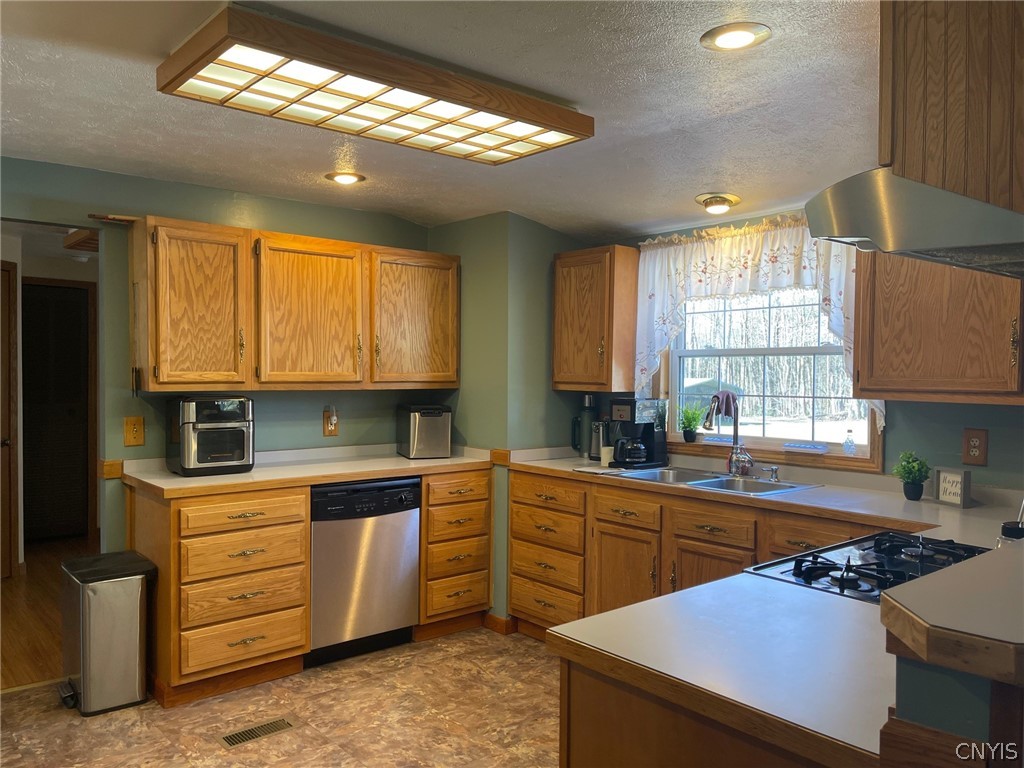 8273 Kimball Road Vienna, NY 13308 - Photo 13 of 47 Main house - kitchen