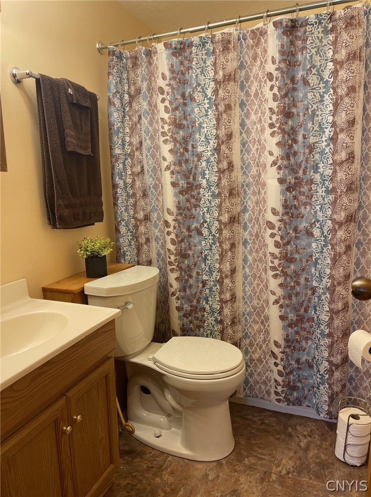 8273 Kimball Road Vienna, NY 13308 - Photo 33 of 47 Main house - full bath