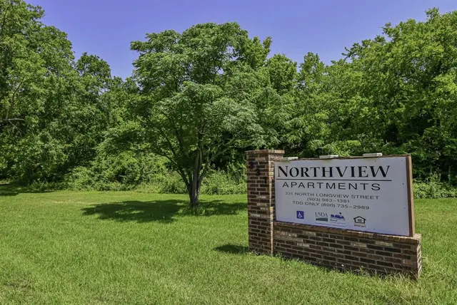 $728 | 331 North Longview Street, Kilgore, TX 75662