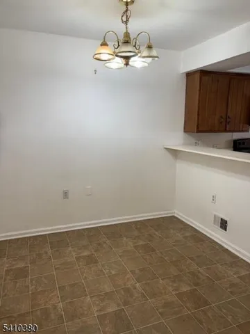 $450,000 | 109 Goldfinch Drive, Hackettstown, NJ 07840