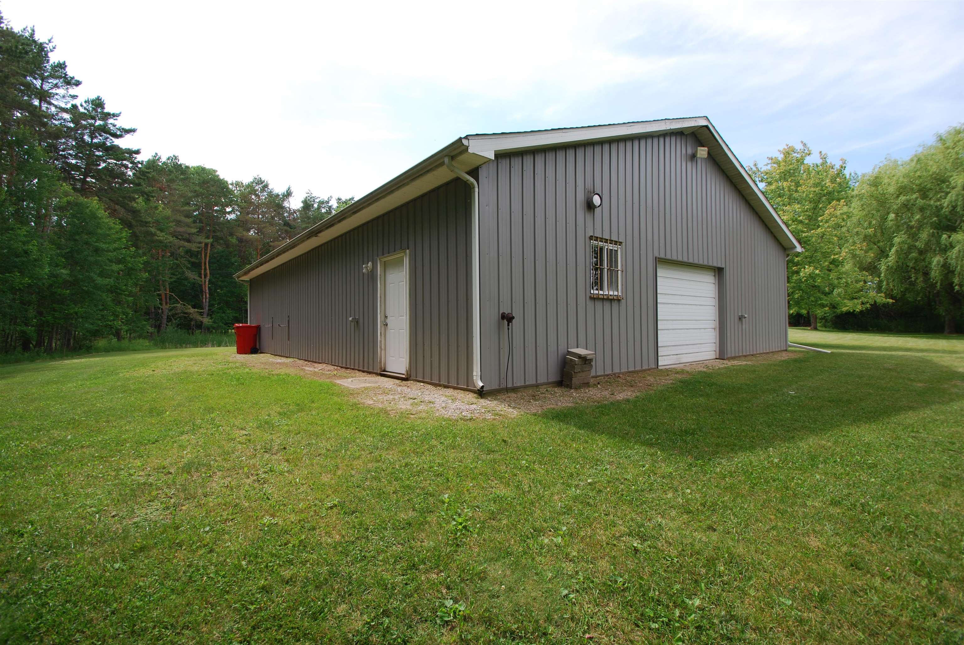 1265 South Dow Road West Branch, MI 48661 - Photo 41 of 55 1947359-0ba5fbc8-eb6e-4dd1-996d-4b9e69508315.JPG