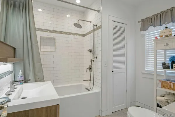 $699,500 | 16 Robin Street, Ossining, NY 10562