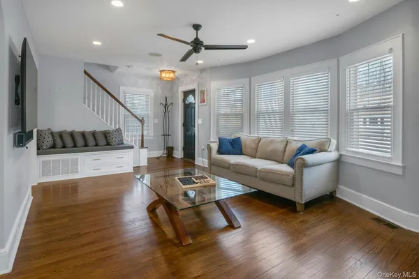 $699,500 | 16 Robin Street, Ossining, NY 10562