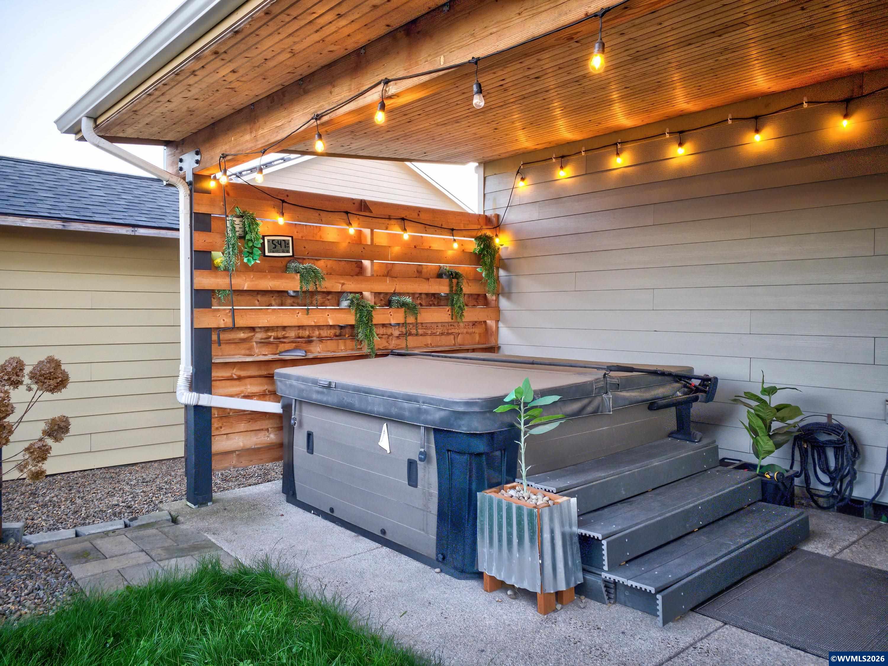 6284 Barker Street Albany, OR 97321 - Photo 13 of 48