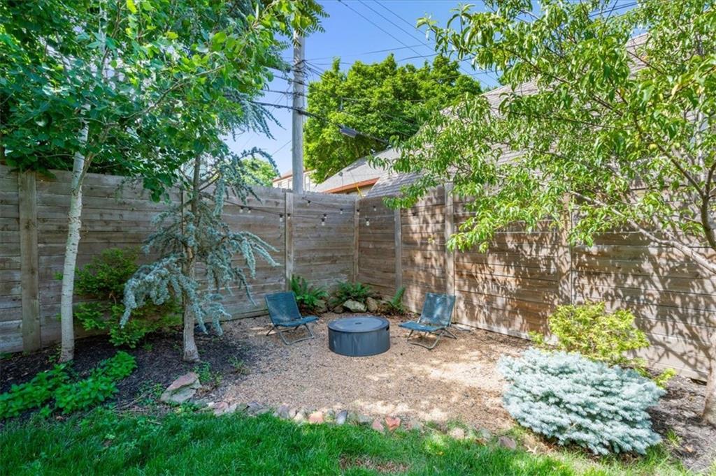 27 West Winthrope Road Kansas City, MO 64113 - Photo 32 of 34