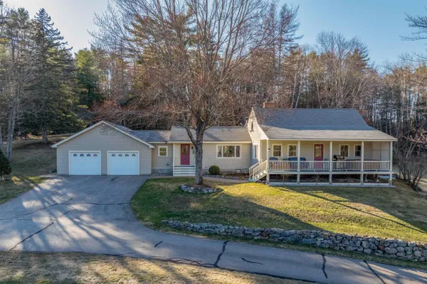 $925,000 | 25 Elliot Road, Center Harbor, NH 03226