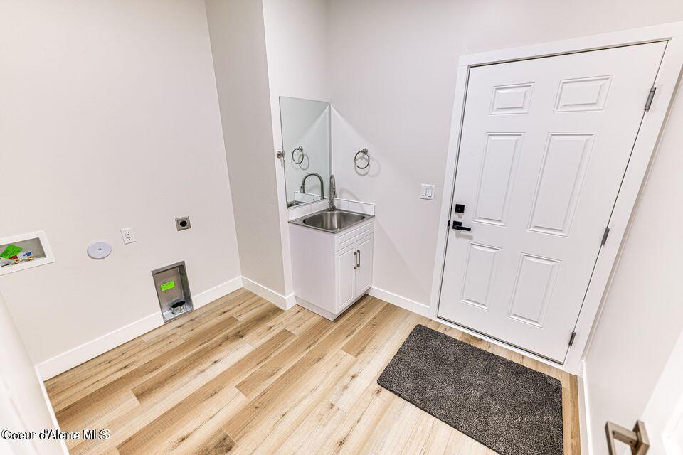 899 Main Street Wardner, ID 83837 - Photo 4 of 18 Mudroom