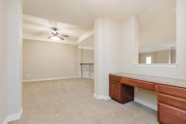 $2,600 | 39 Medley Lane, The Woodlands, TX 77382