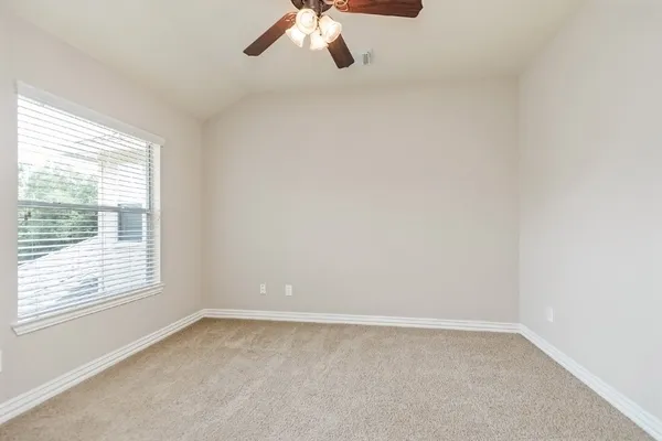 $2,600 | 39 Medley Lane, The Woodlands, TX 77382