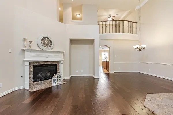 $2,600 | 39 Medley Lane, The Woodlands, TX 77382