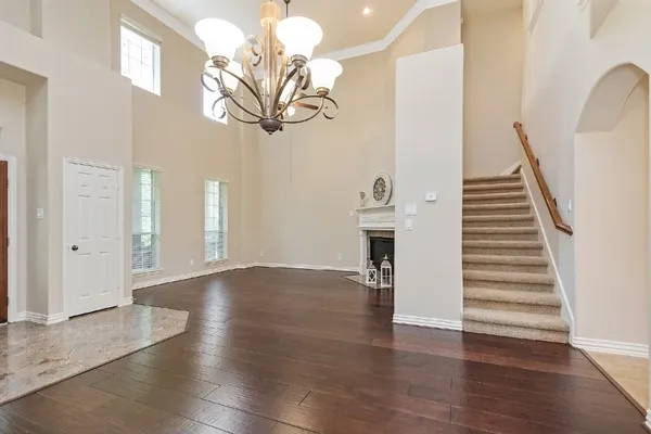 $2,600 | 39 Medley Lane, The Woodlands, TX 77382