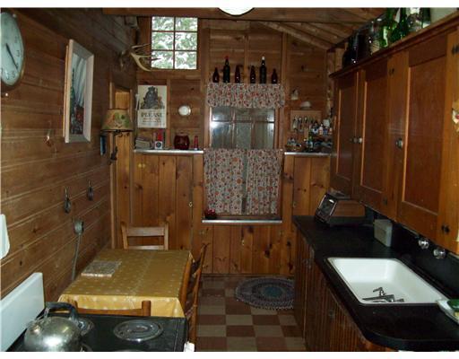 21 Glin Elden Road Greenville, ME 04441 - Photo 8 of 11 Kitchen.