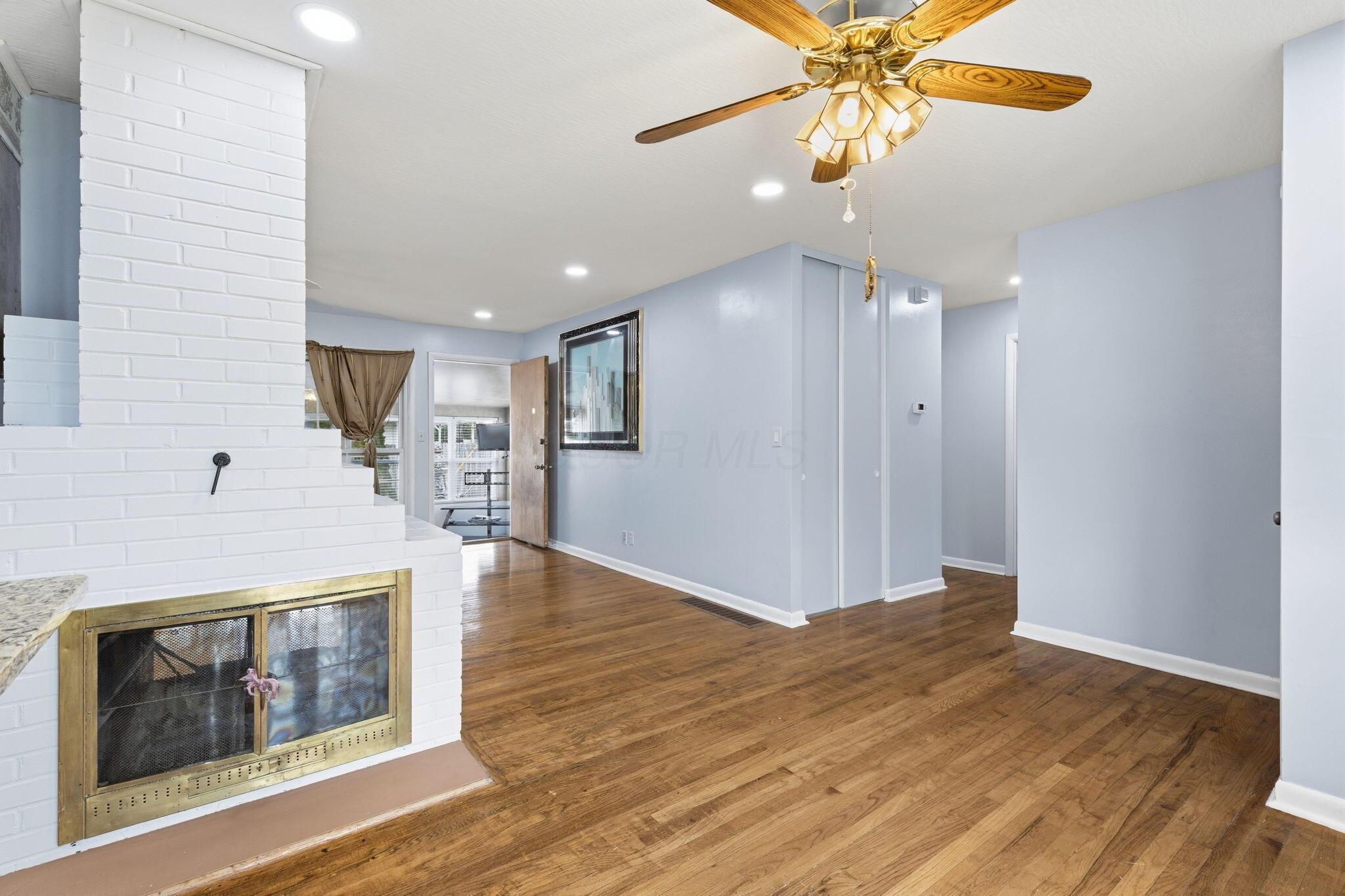 2913 Gerbert Road Columbus, OH 43224 - Photo 11 of 42 2026-5-8 2913 Gerbert Rd 013