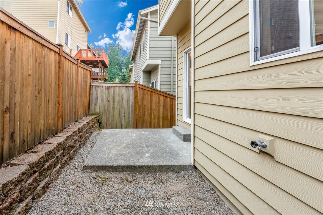 24037 40th Lane Southeast Bothell, WA 98021 - Photo 11 of 22