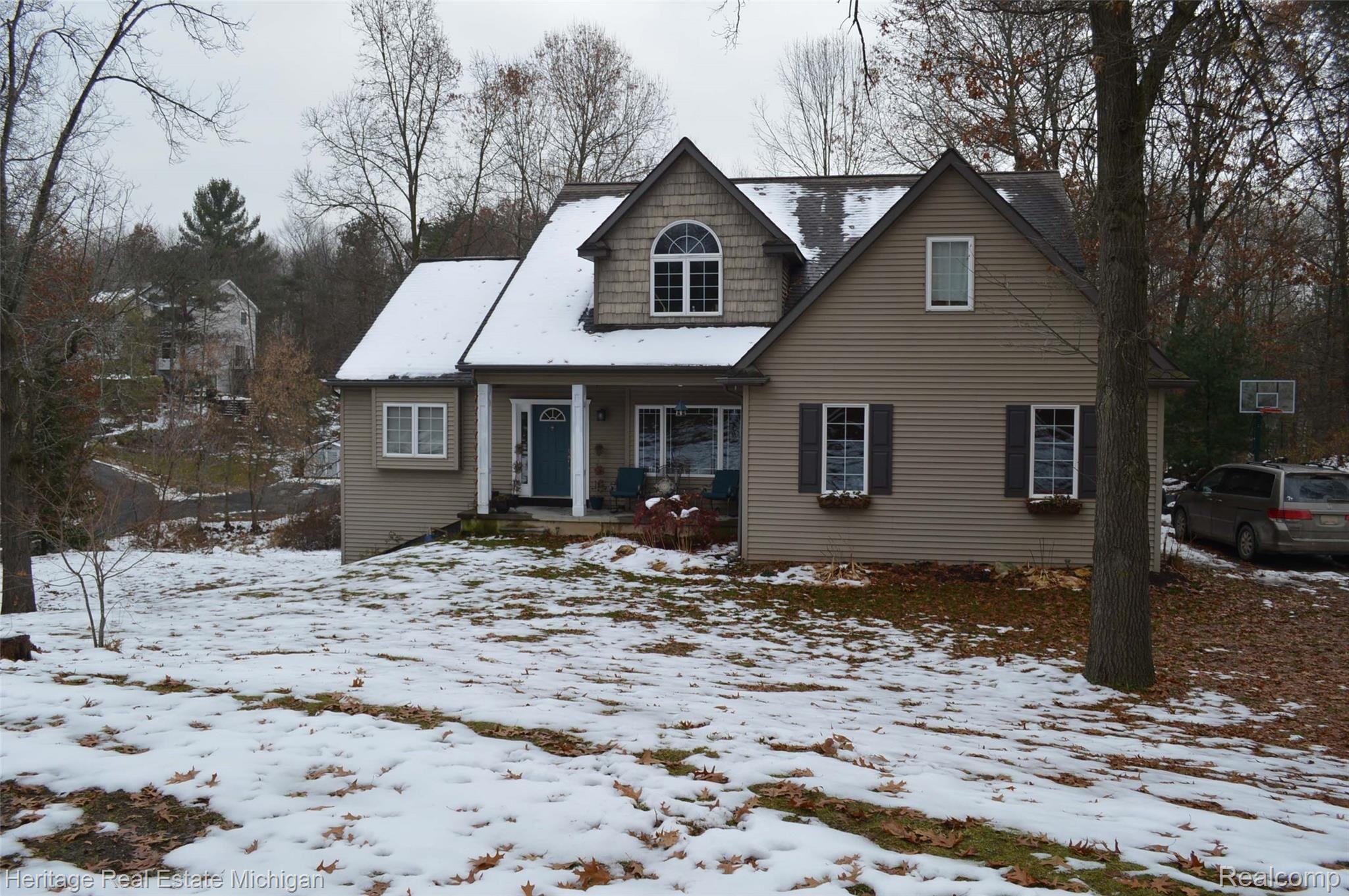 4126 Stamper Way Howell, MI 48855 - Photo 2 of 12 Beautiful rolling and wooded parcel of land!