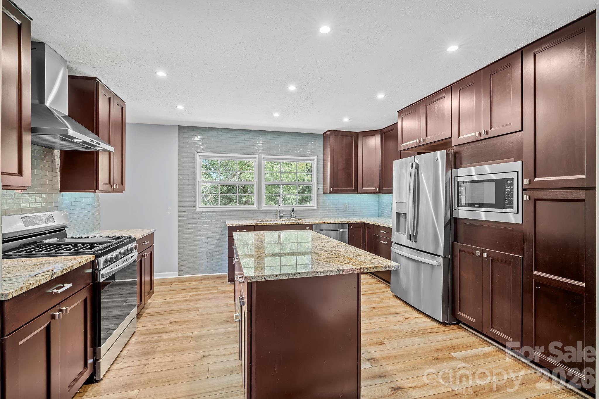 39 Grandview Road Asheville, NC 28806 - Photo 8 of 31 Gallery Image 8