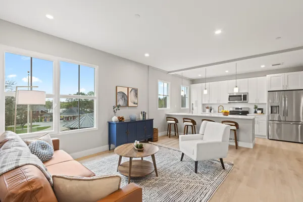 $825,000 | 298 Main Street, Unit 3D, Yarmouth, ME 04096