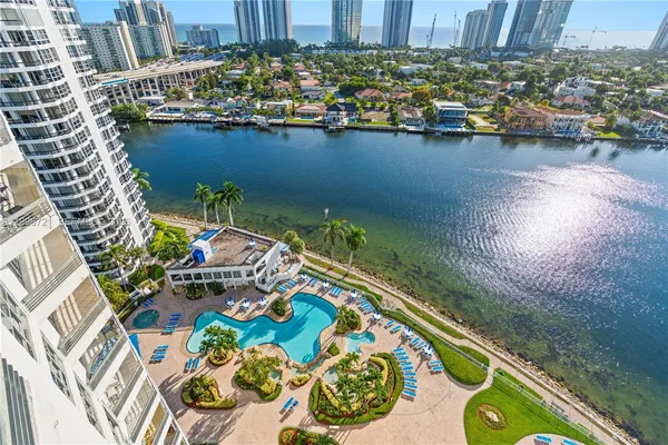 an aerial view of a house having outdoor seating