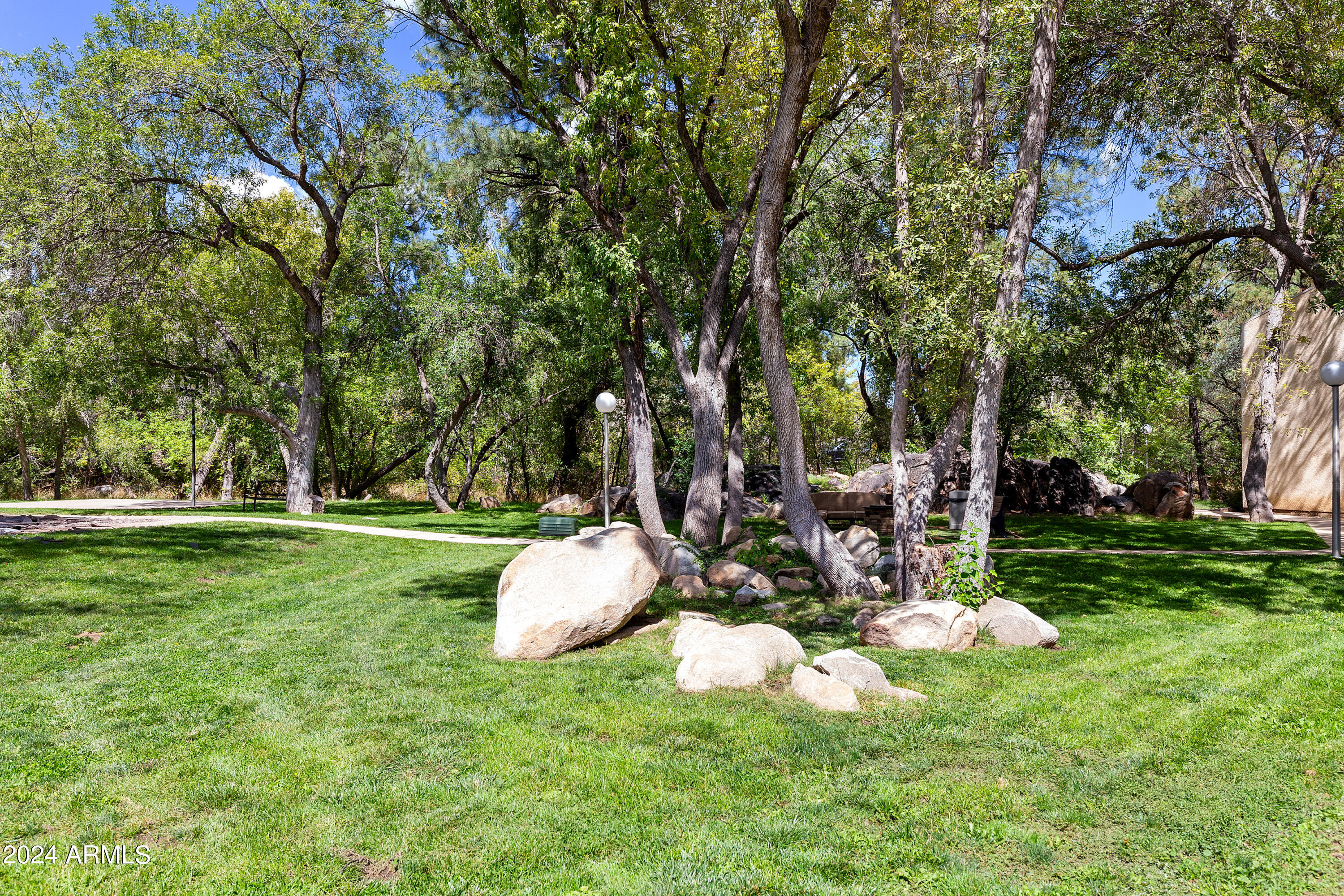 355 Country Club Circle, Unit 54 Prescott, AZ 86303 - Photo 16 of 31 032_Country Club Circle