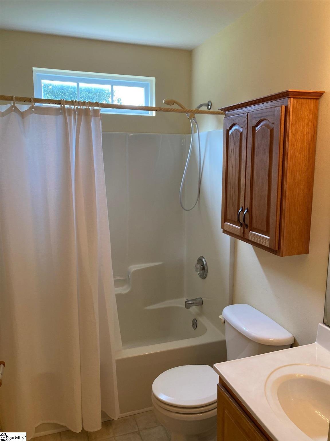 330 Cross Hill Road Easley, SC 29640 - Photo 7 of 17