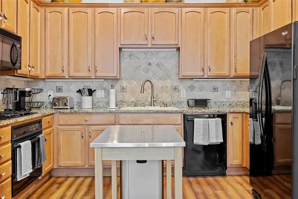 $7,000 | 4312 McKinney Avenue, Unit 4, Dallas, TX 75205