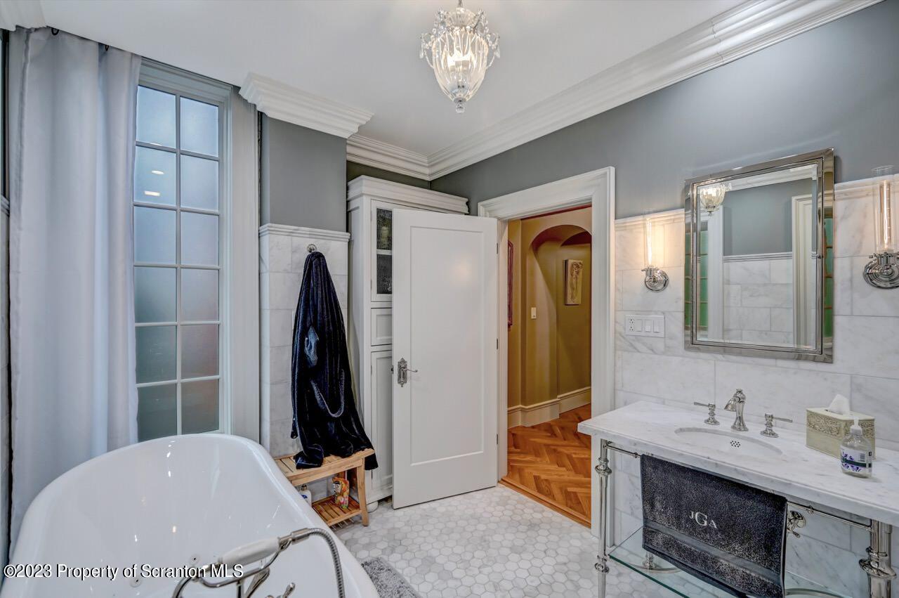 1000 Clay Avenue Scranton, PA 18510 - Photo 32 of 90