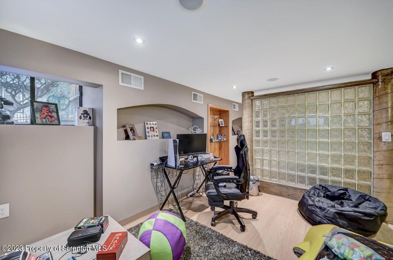 1000 Clay Avenue Scranton, PA 18510 - Photo 48 of 90