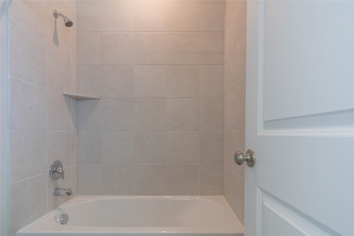 333 Toddy Way Leander, TX 78641 - Photo 35 of 40