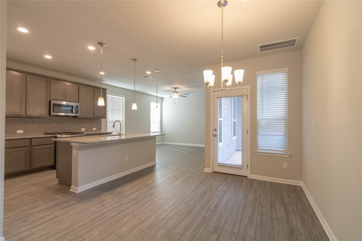 333 Toddy Way Leander, TX 78641 - Photo 10 of 40