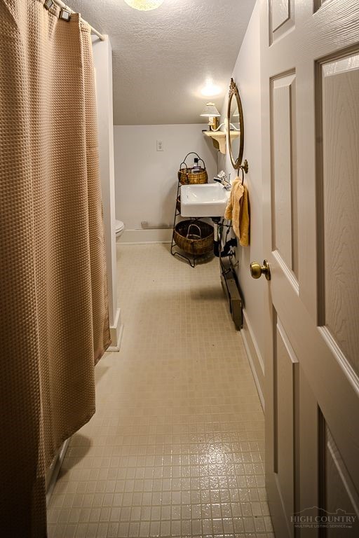 136 Hornbeam Road Beech Mountain, NC 28604 - Photo 26 of 37