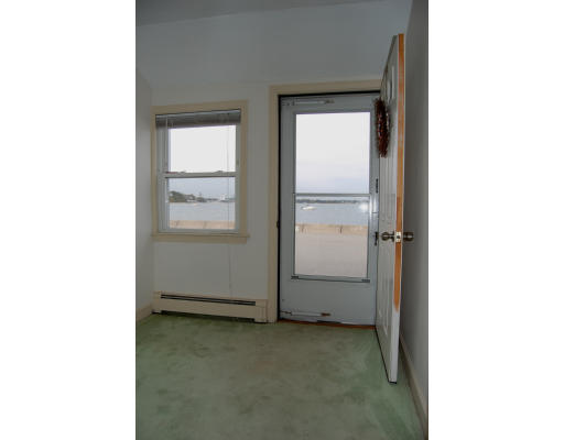 55 Fort Point Road Weymouth, MA 02191 - Photo 9 of 22 Gallery Image 9