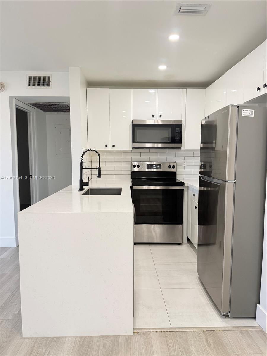 10016 Winding Lake Road, Unit 202 Sunrise, FL 33351 - Photo 22 of 23
