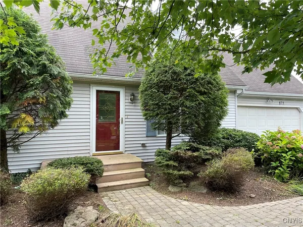 $2,800 | 871 Franklin Road, Skaneateles, NY 13152
