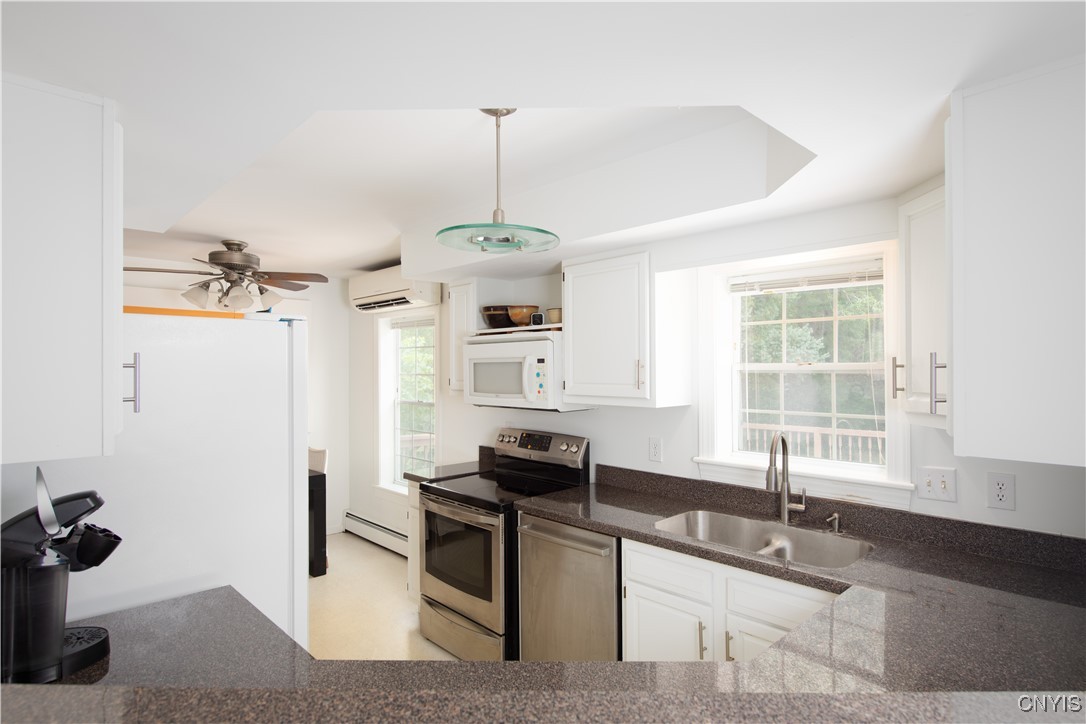 871 Franklin Road Skaneateles, NY 13152 - Photo 12 of 27