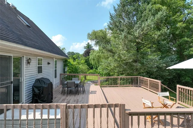 $2,800 | 871 Franklin Road, Skaneateles, NY 13152