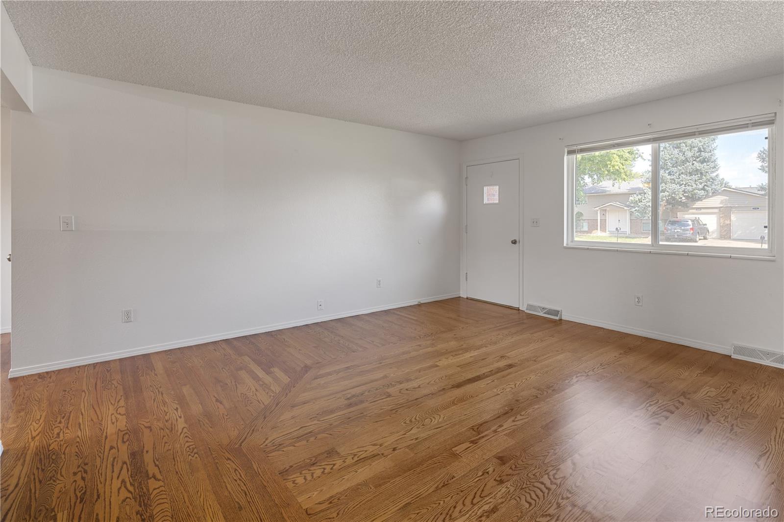 4605 Quail Street Wheat Ridge, CO 80033 - Photo 4 of 23