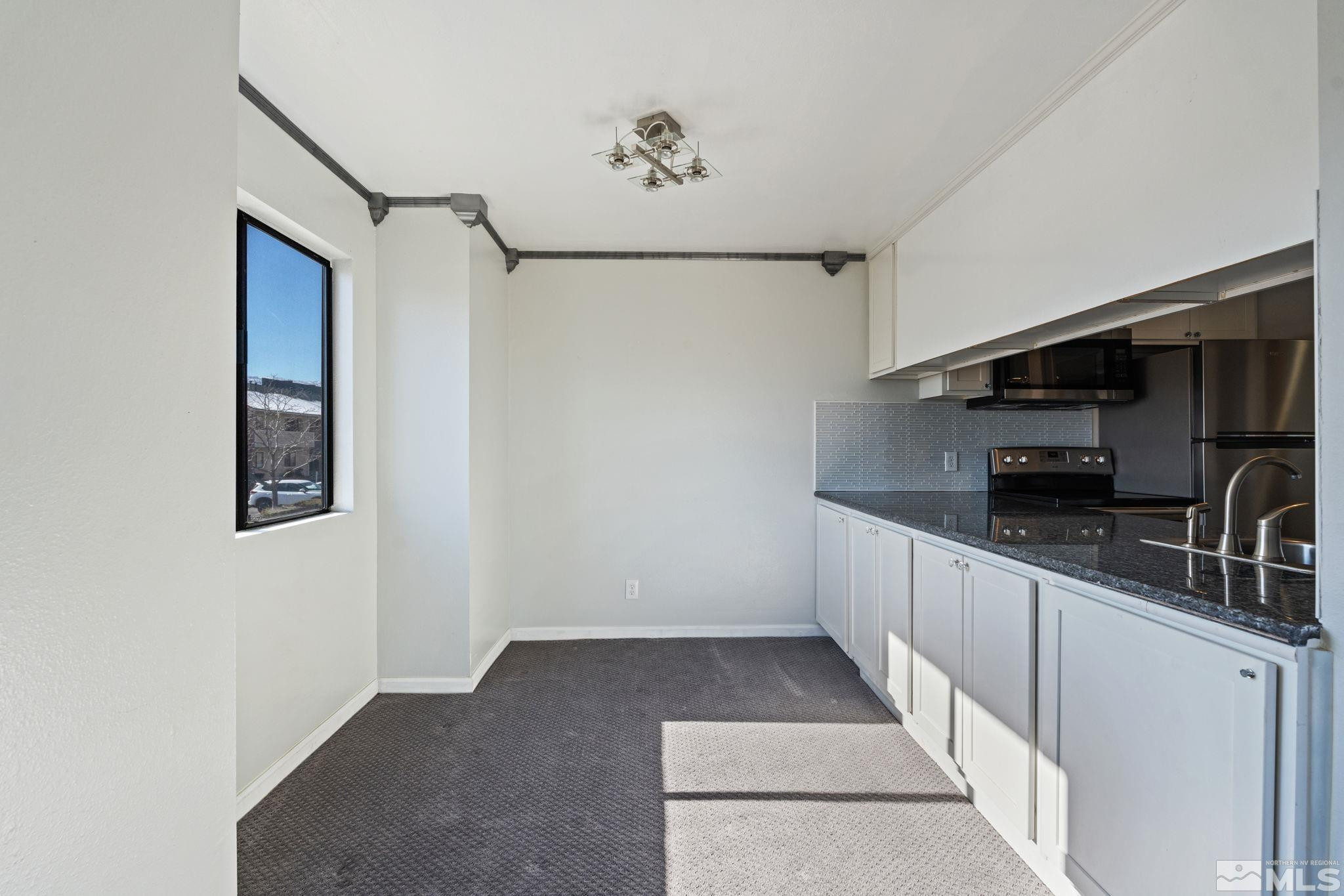 2750 Plumas Street, Unit 225 Reno, NV 89509 - Photo 11 of 25 Dining Room