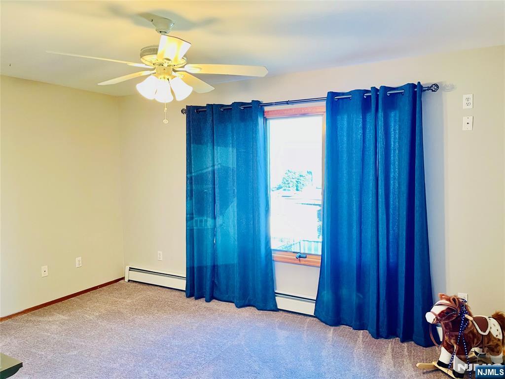 239 Wallington Avenue Wallington, NJ 07057 - Photo 14 of 43